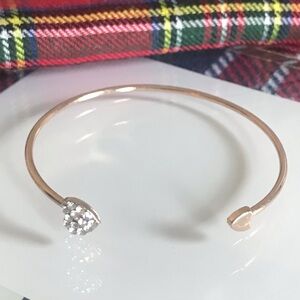 Ladies bracelet